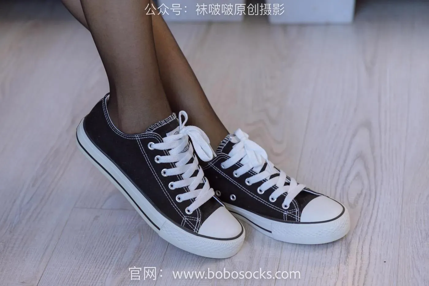 [BoBoSocks袜啵啵]NO.144 小安-板鞋、黑丝、部分戴面纱 [168P]插图4